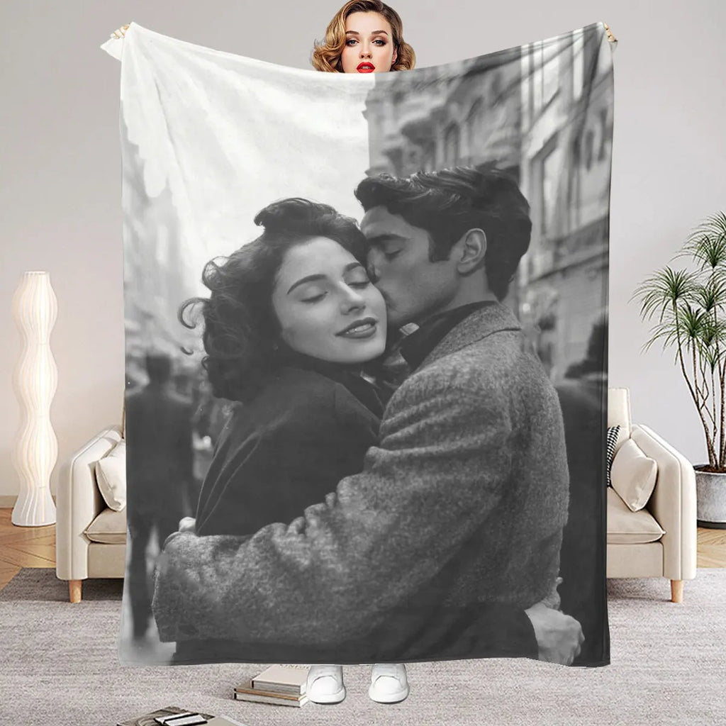 1 Piece of Custom DIY Personalized Photo Blanket for Your Loved One, Flannel Blanket Product - Custom Warm Photos, Soft and Warm, Suitable for Sofa, Bed, Office, Car and Outdoor Travel - All-Season Gift for Men and Women